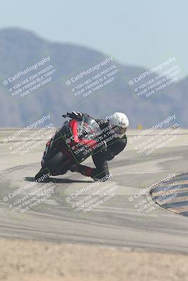 media/Sep-20-2025-Race Pace (Sat) [[d4e1b33f4d]]/Non Verified/Turn 12 (12pm)/